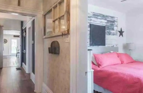 Lakefield House | The BrickWay Oasis
