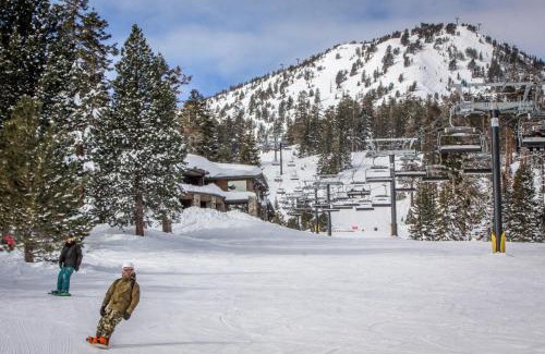 Mammoth Lakes Apartment | The Bridges 102