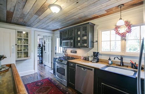 Leipers Fork House | The Brigadoon a Breathtaking Cottage in Leipers Fork