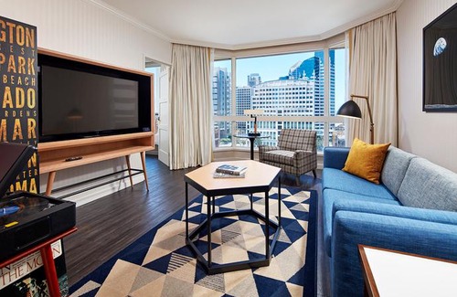 Civic Core Hotel | The Bristol Hotel San Diego