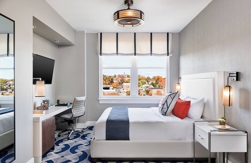 Bristol Hotel | The Bristol Hotel