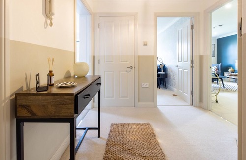 Herne Hill Apartment | The Brockwell Park Escape - Bright 2BDR Flat with Parking