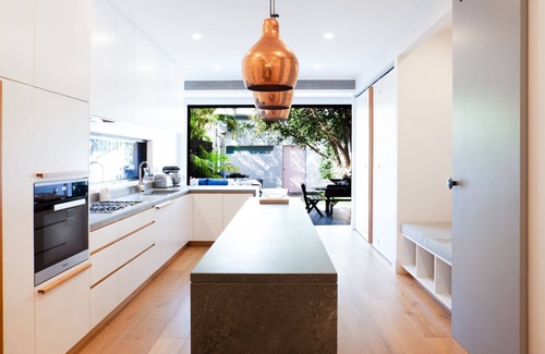 Bronte House | The Bronte Breeze - Hosted by L'Abode