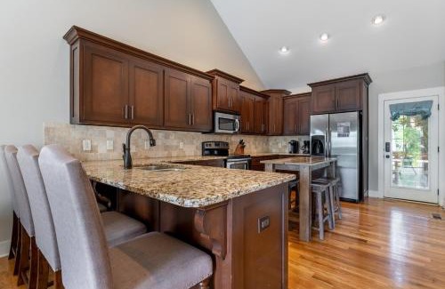 Rosebank House | The Brooke Cottage by Stay Local Nashville