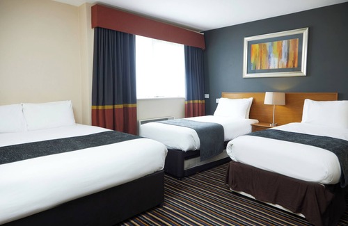 Milton Keynes Hotel | The Broughton Hotel