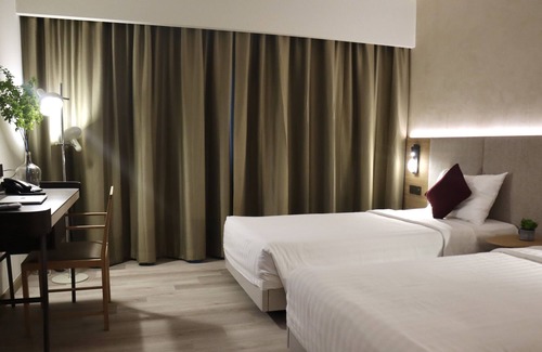 Bandar Seri Begawan Hotel | The Brunei Hotel