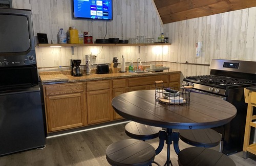 Elmira Cabin | The Buck Shack