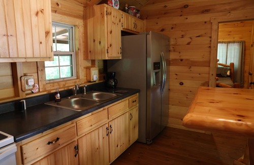 Carbon Hill Cabin | The Buckeye Fans dream Getaway