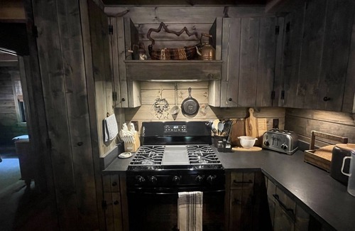 Hood Cabin | The Buckhorn | 3 Bed, 2 Bath
