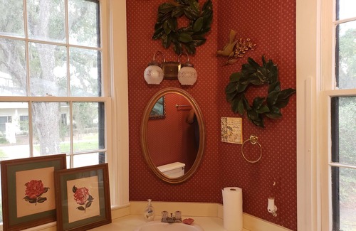 Monticello Bed & Breakfast | The Budd-Pafford House: The Rose Room