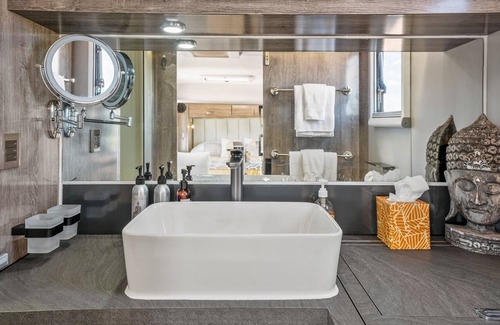 West Alameda House | The Buddha Lounge 5-Star Glamping! Pool, Hot Tub, 360 Views!