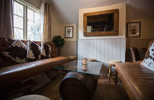 Stanford Dingley Hotel | The Bull Inn Pub