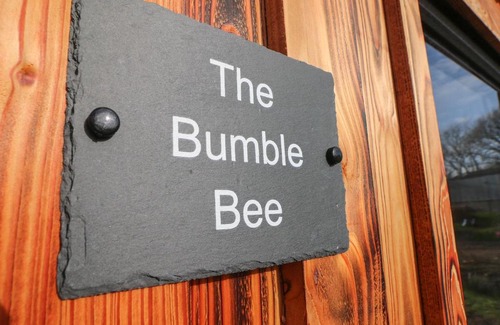 Cosheston House | The Bumblebee