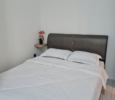 Sungai Besar House | The Bunga & The Daun Housestay