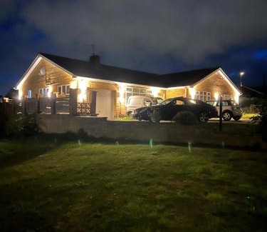 Kettering House | The Bungalow by SJP