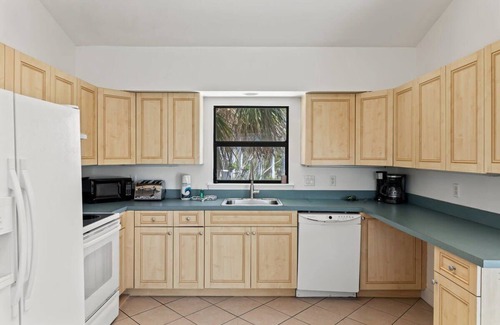 Wulfert House | The Bungalow - Captiva Beach Cottage on Turner Beach