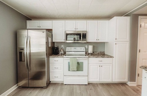 Shawano House | The Bungalow on Lake Drive