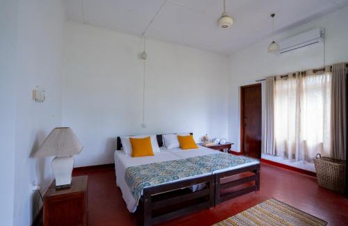 Kahangama Bed & Breakfast | The Bungalow - Rathnapura