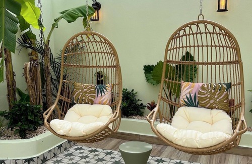Parque House | The Bungalows by HOUS offer a lush tropical paradise perfect for a relaxing romantic getaway.