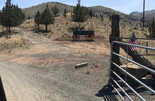 Grant County House | The Bunkhouse at Bighorn Gulch