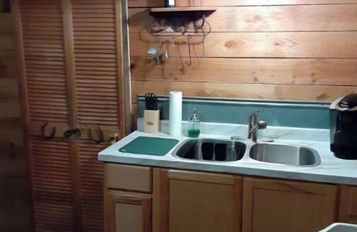 Lenoir City House | The "Bunkhouse" At Hunter Hollow Farm