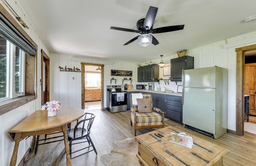 Sublette County Cabin | ‘The Bunkhouse’ in Bondurant: Pet Friendly