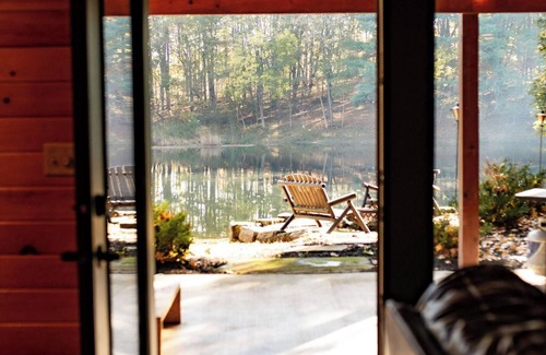 Heath Cabin | "The Bunkhouse" Luxury Cabin n-Hot Tub-Pond - Indoor Sauna - Sleeps 12