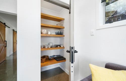 Te Horo House | The Bunkhouse - The Lodge Te Horo