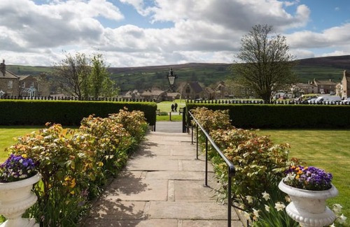 Reeth Hotel | The Burgoyne Hotel