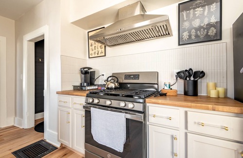 Burlington House | The Burlington Getaway, close to Lakes, Skiing, and wedding venues