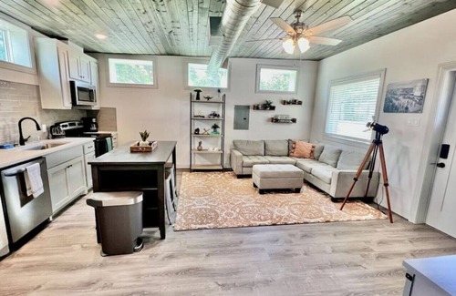 Bryan House | The Burrage Grocery Guest House