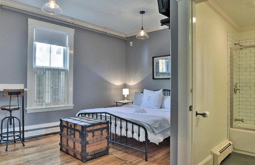 Keene Hotel | The Burrell House