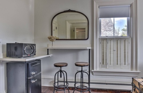 Keene House | The Burrell House