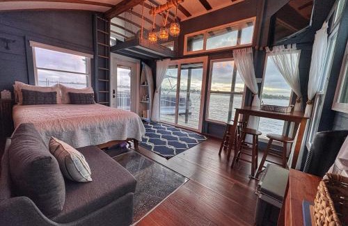 Grant-Valkaria Boat Rental | The Burrow-a floating cabin