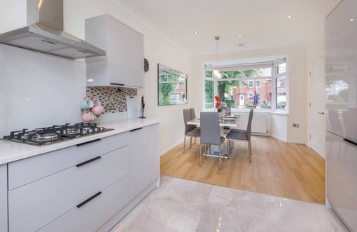 York House | The Burton York 3 bedroom House sleeps 6
