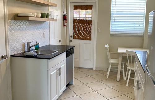 Royal Poinciana House | THE BUSH HOUSE - Premium House for 2 1BR 1BA Studio