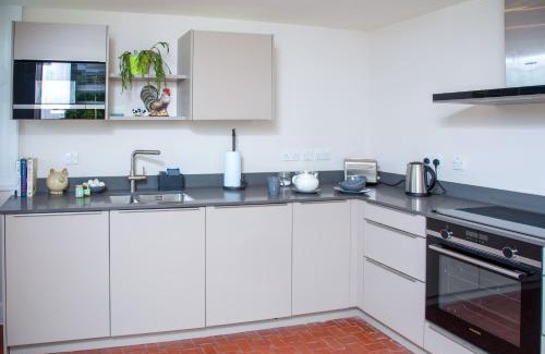 Dollar House | The Butlers Flat