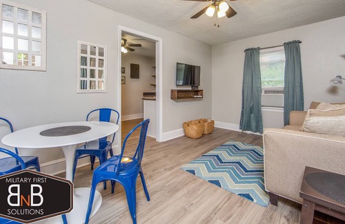 Terry Sanford Apartment | The Buzz Inn I