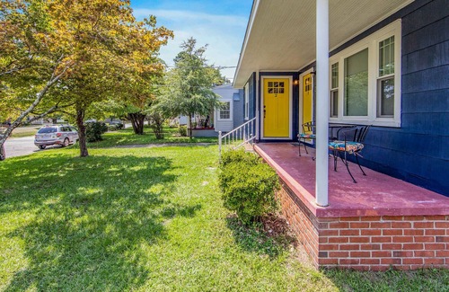 Terry Sanford Apartment | The Buzz Inn II