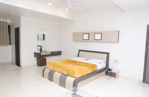 Surat Hotel | The Byke Embassy - Surat