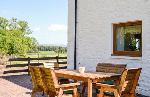 Castle Douglas House | The Byre - Camp Douglas - Cottage
