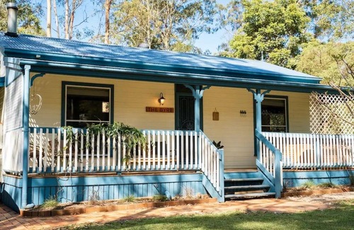 Cooperabung Cottage | The Byre - Telegraph Retreat Cottages
