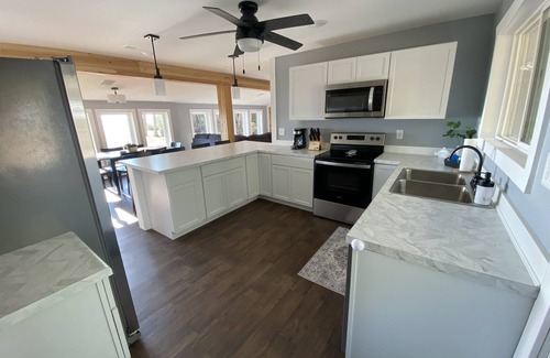 Manistique Cottage | The Cabin at Bursaw Beach