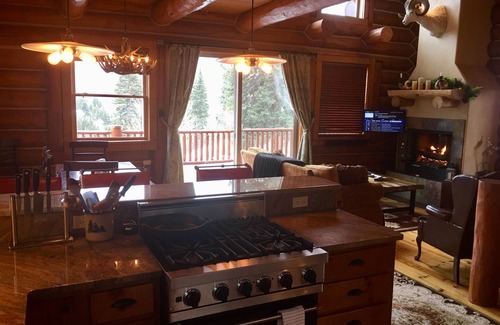 Basalt House | The Cabin at Ruedi Shores