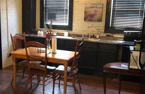 Cape Girardeau House | The cabin in Eden