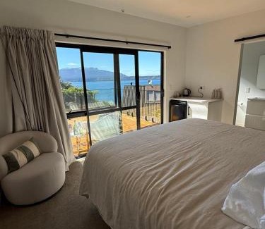 Lake Tarawera House | The Cabin