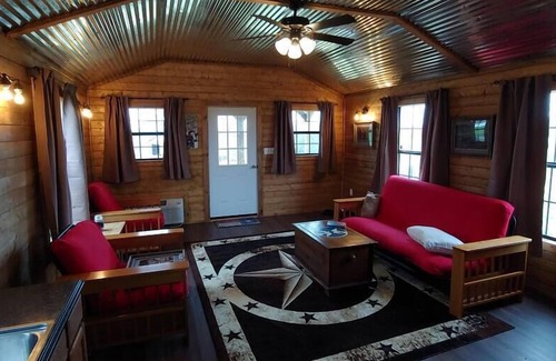 Sutherland Springs Other | The cabin @ Redawg Ranch