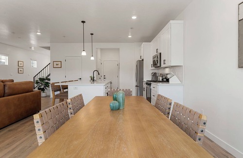 St. George House | The Cactus Casa: Resort Style Amenities