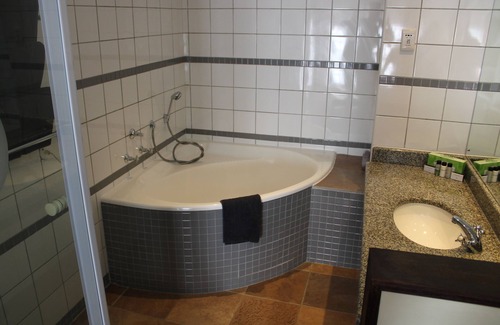 Caledon Hotel | The Caledon Hotel & Spa