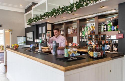 South Cliff Hotel | The Caledonian New Southlands Hotel